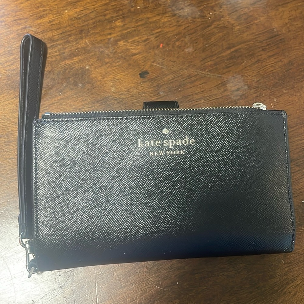 Kate Spade Staci Phone Wallet Wristlet 
Black